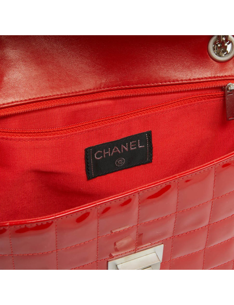 Sac 2.55 CHANEL cuir verni rouge Vintage
