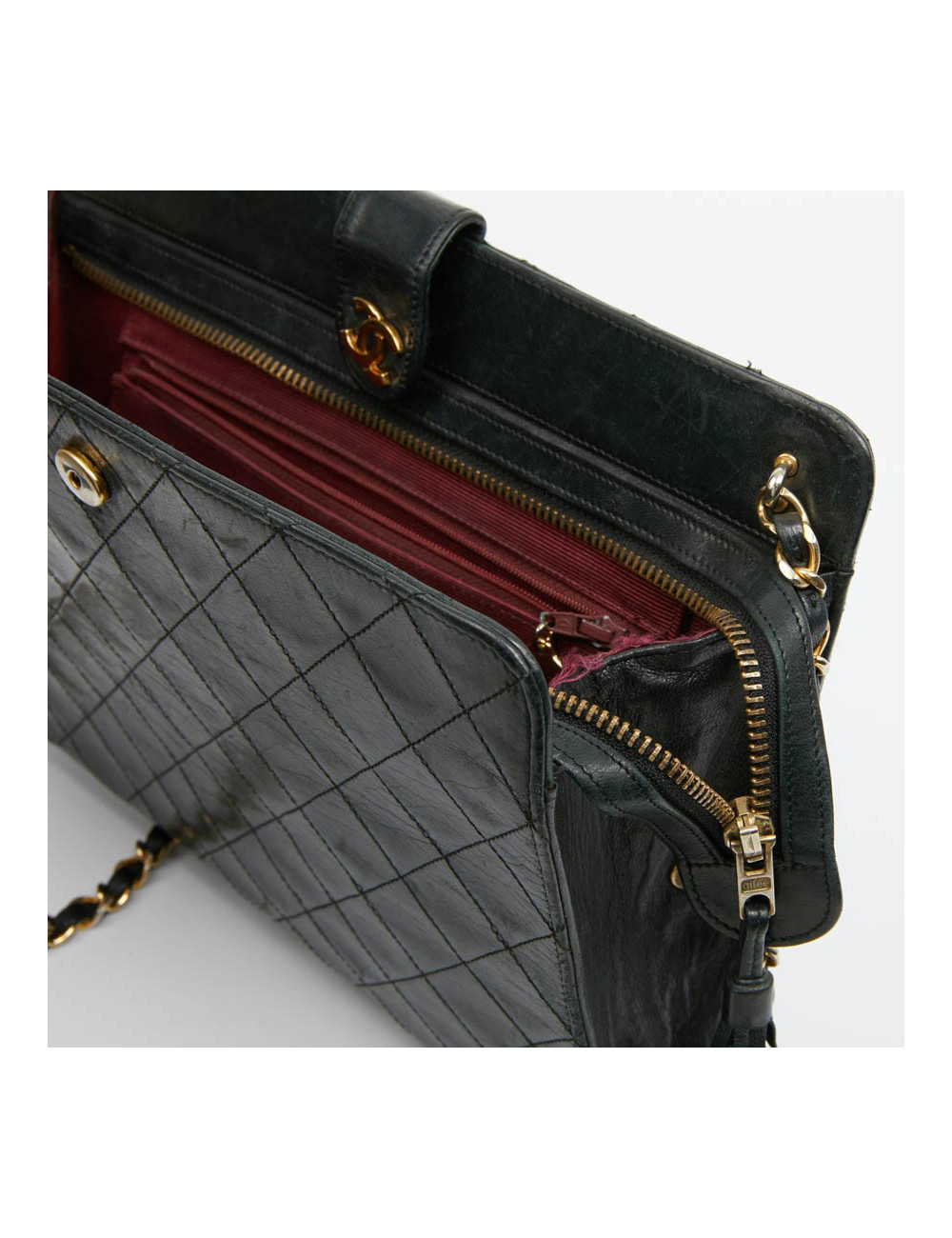 sac CHANEL pochette cuir matelassé noir