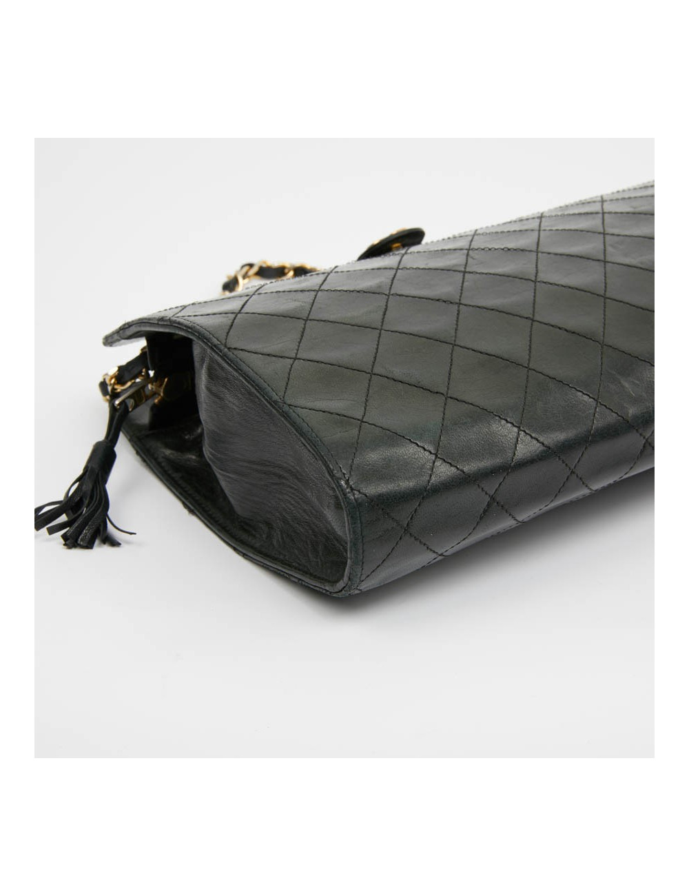 sac CHANEL pochette cuir matelassé noir