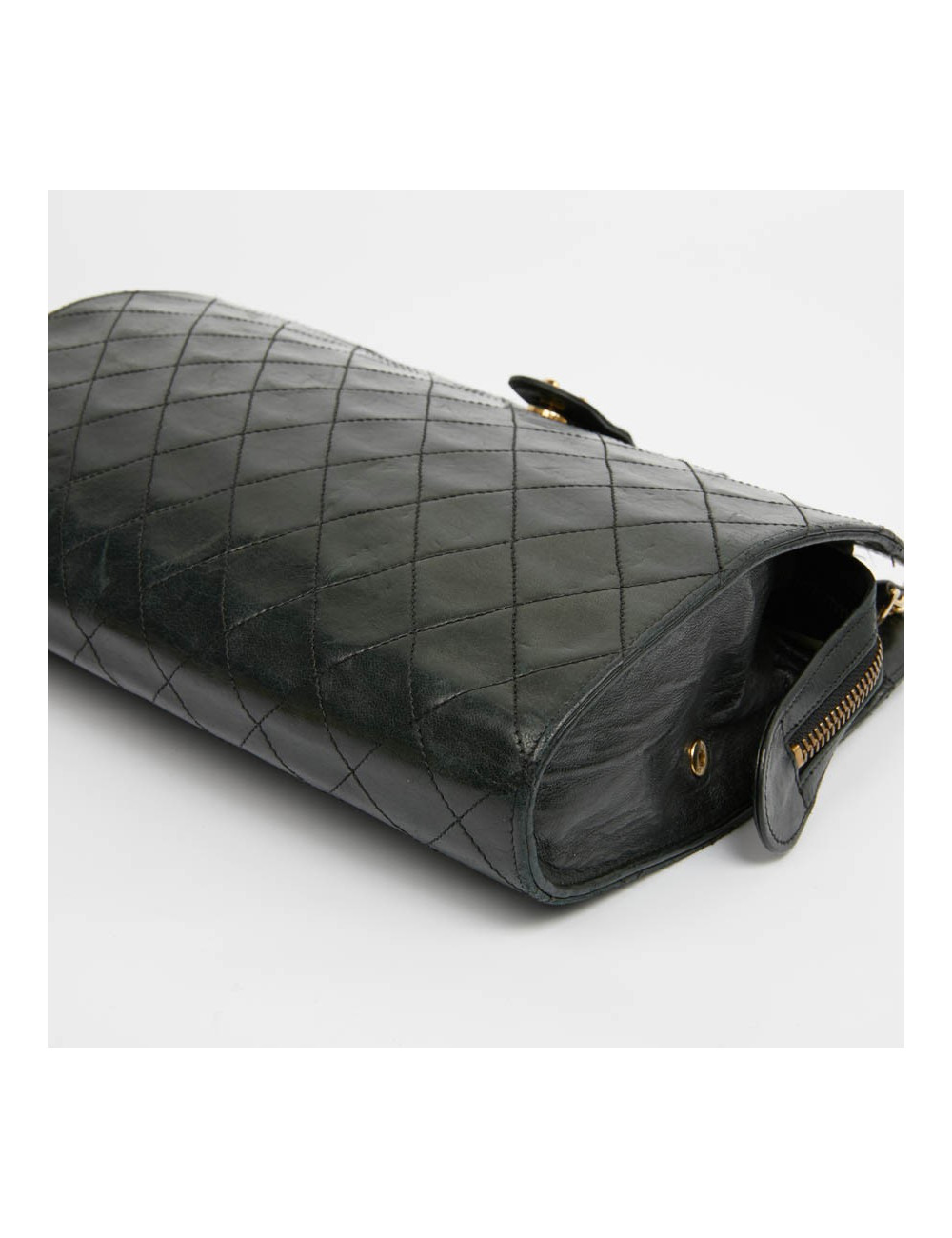 sac CHANEL pochette cuir matelassé noir