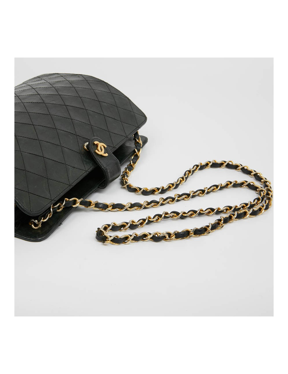 sac CHANEL pochette cuir matelassé noir