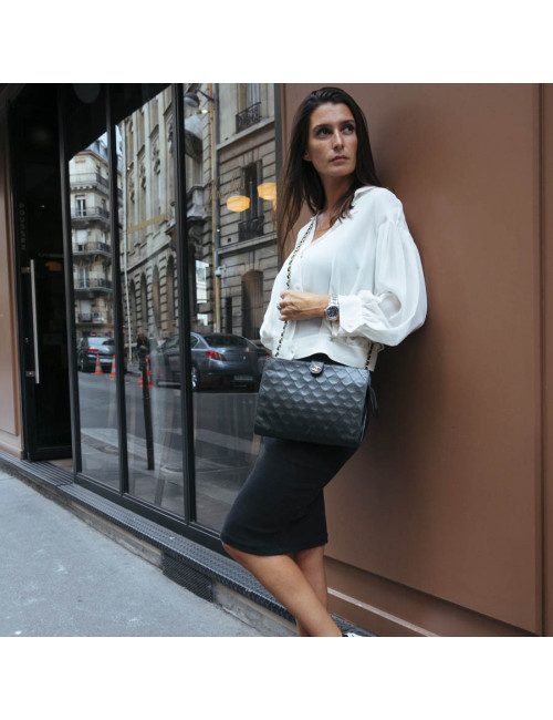 sac CHANEL pochette cuir matelassé noir