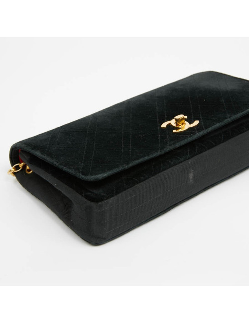 Sac CHANEL à rabat velours noir