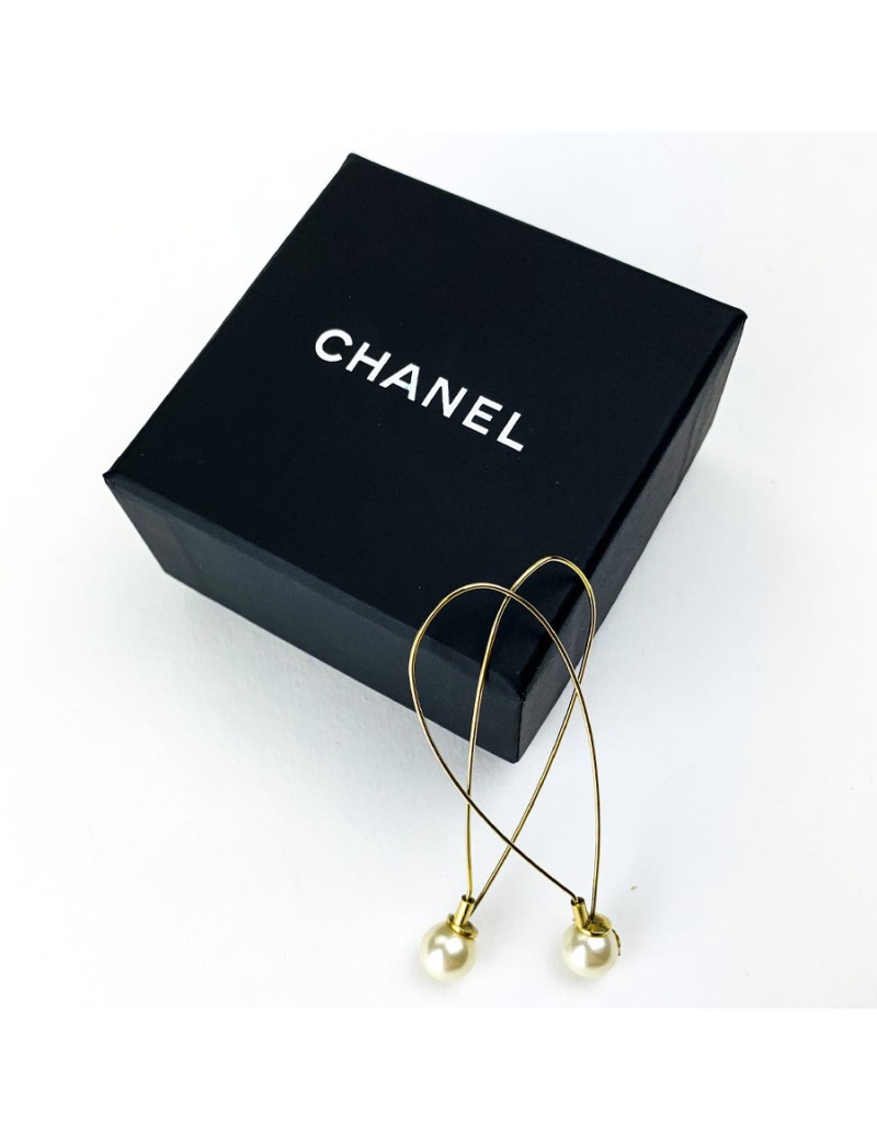 CHANEL Clous pendants tige et perle