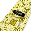Cravate CHANEL jaune etoiles de mer et CC