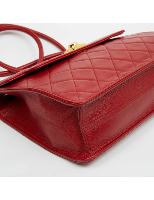 Sac épaule CHANEL cuir d'agneau matelassé rouge