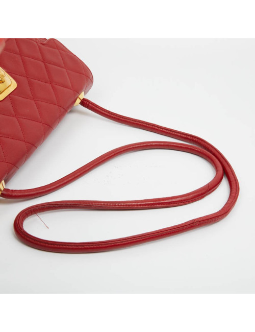 Sac épaule CHANEL cuir d'agneau matelassé rouge