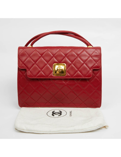 Sac épaule CHANEL cuir d'agneau matelassé rouge