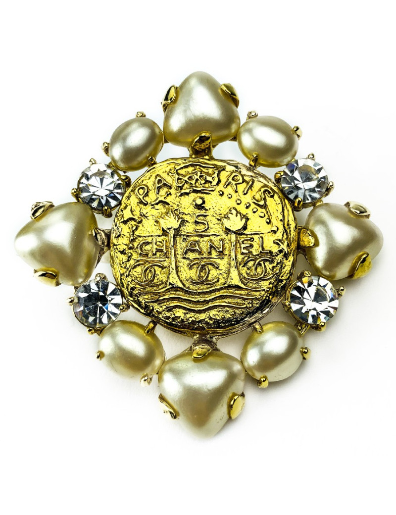 Broche CHANEL perles et brllants Swarovski