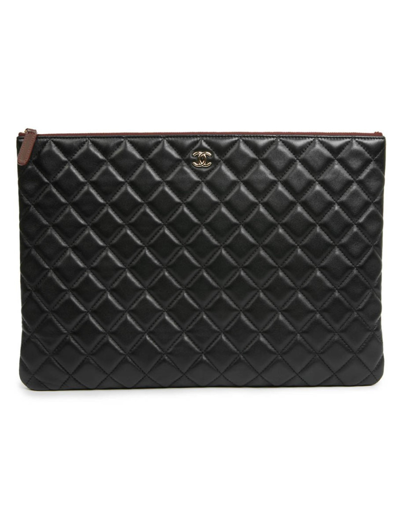 Porte documents CHANEL cuir d'agneau matelassé noir