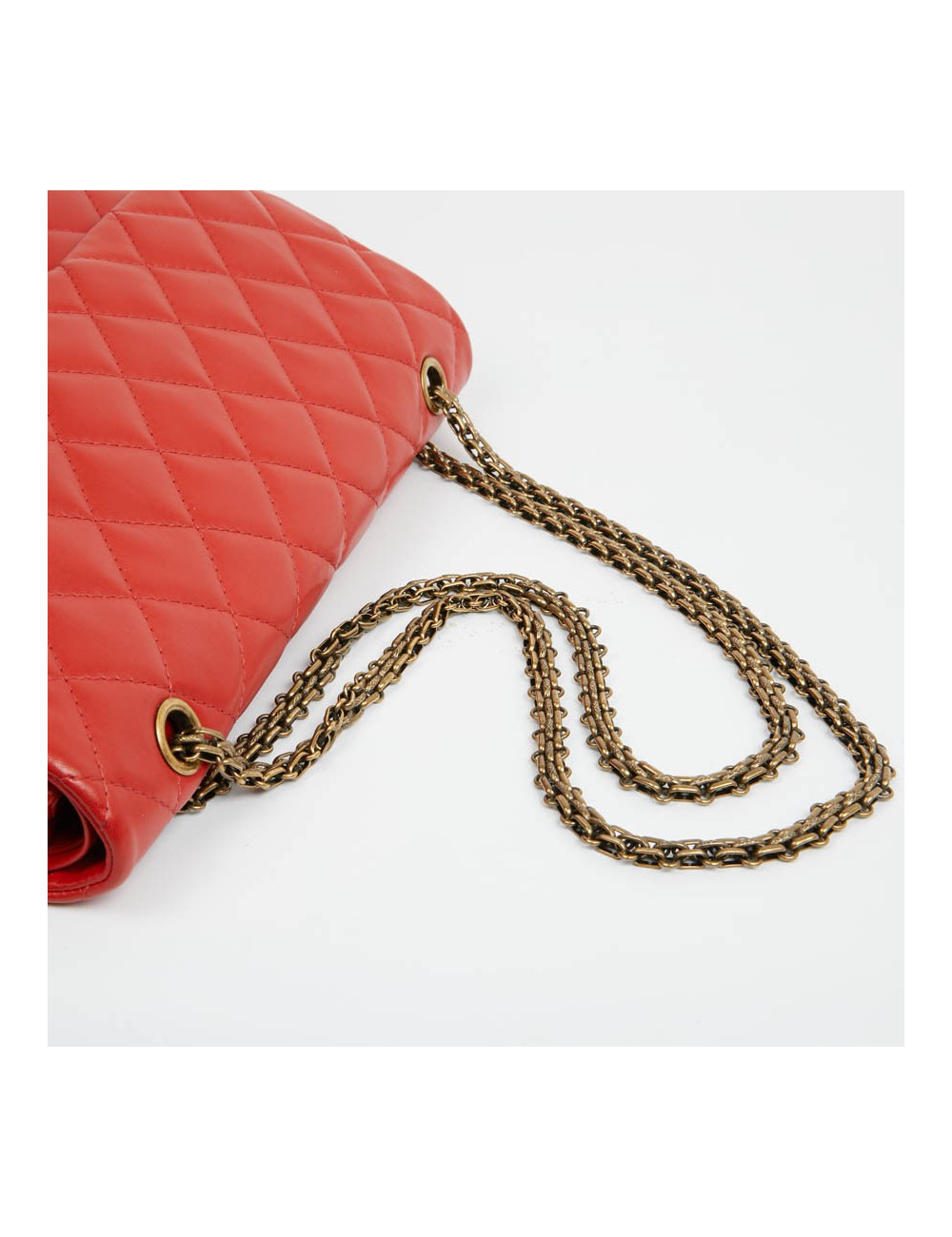 2.55 CHANEL cuir d'agneau rouge