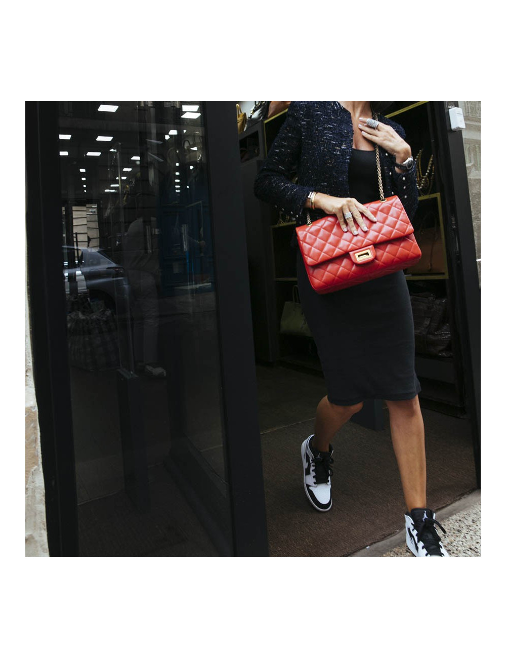 2.55 CHANEL cuir d'agneau rouge