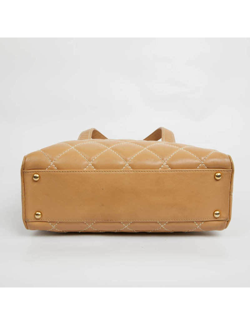 Cabas CHANEL cuir matelassé beige