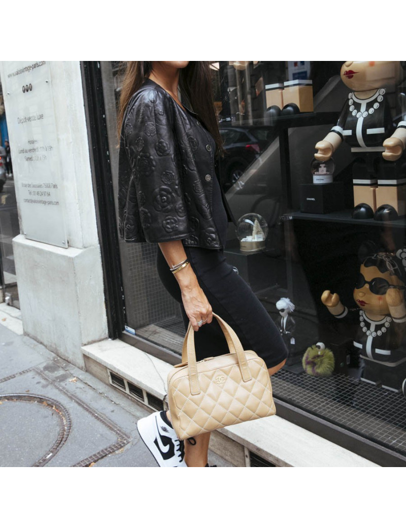 Cabas CHANEL cuir matelassé beige