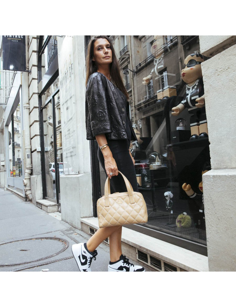 Cabas CHANEL cuir matelassé beige