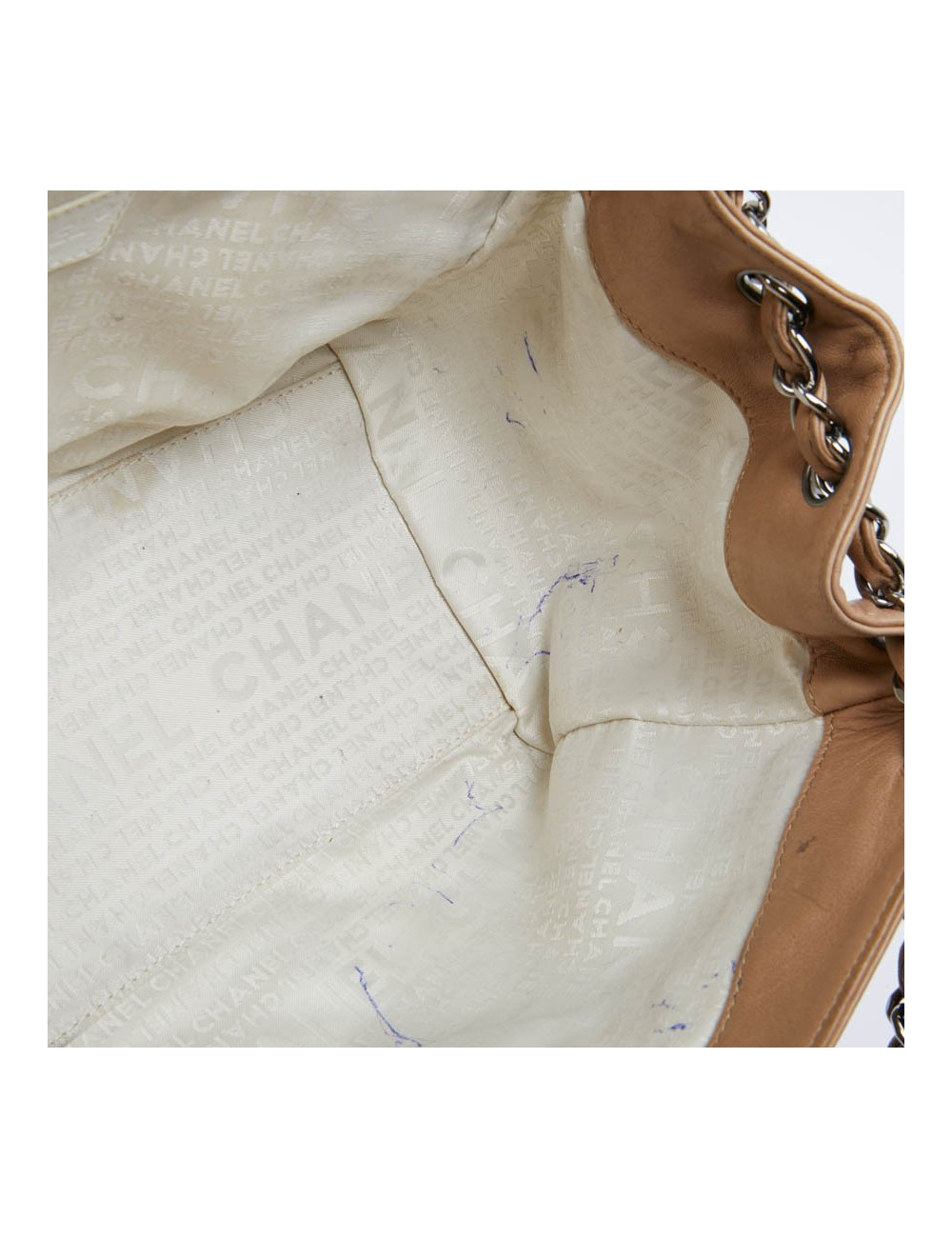 Sac CHANEL cuir d'agneau beige et chaine ruthénium