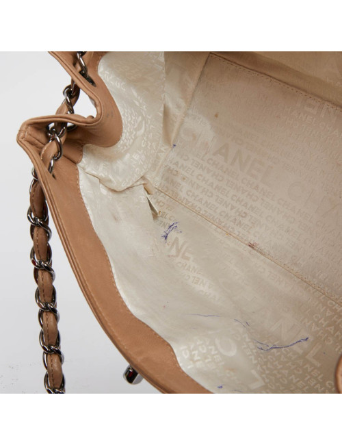 Sac CHANEL cuir d'agneau beige et chaine ruthénium