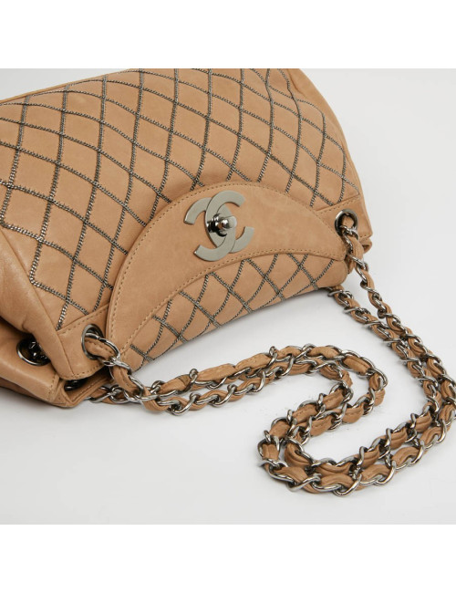 Sac CHANEL cuir d'agneau beige et chaine ruthénium