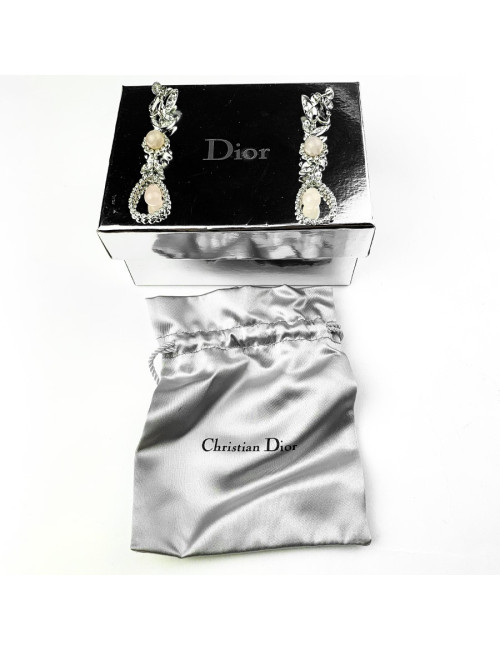 Boucles d'oreille Clous DIOR pendantes 