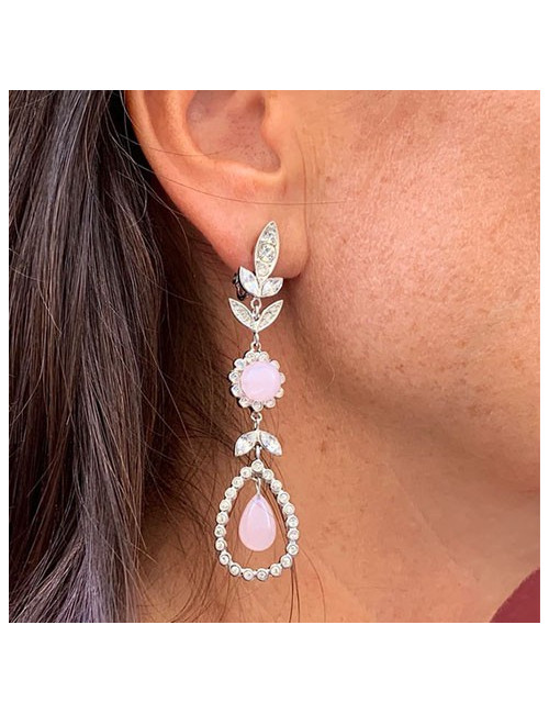 Boucles d'oreille Clous DIOR pendantes 