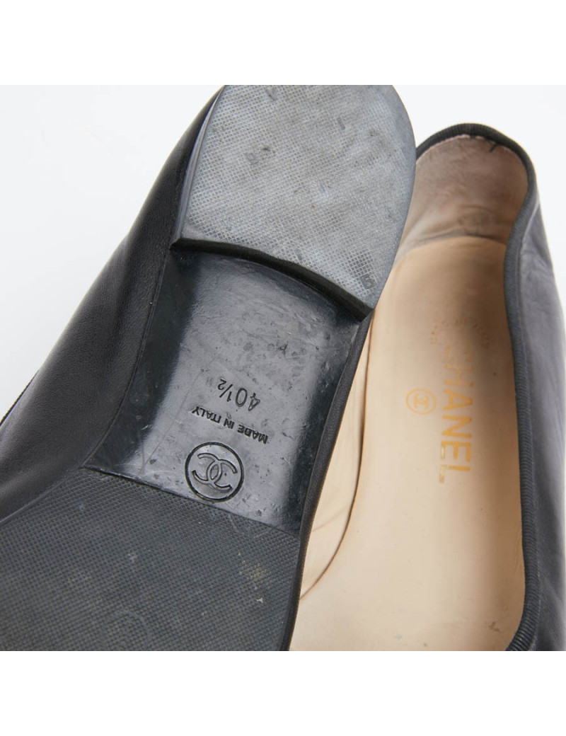 Ballerines T 40,5 CHANEL cuir noir