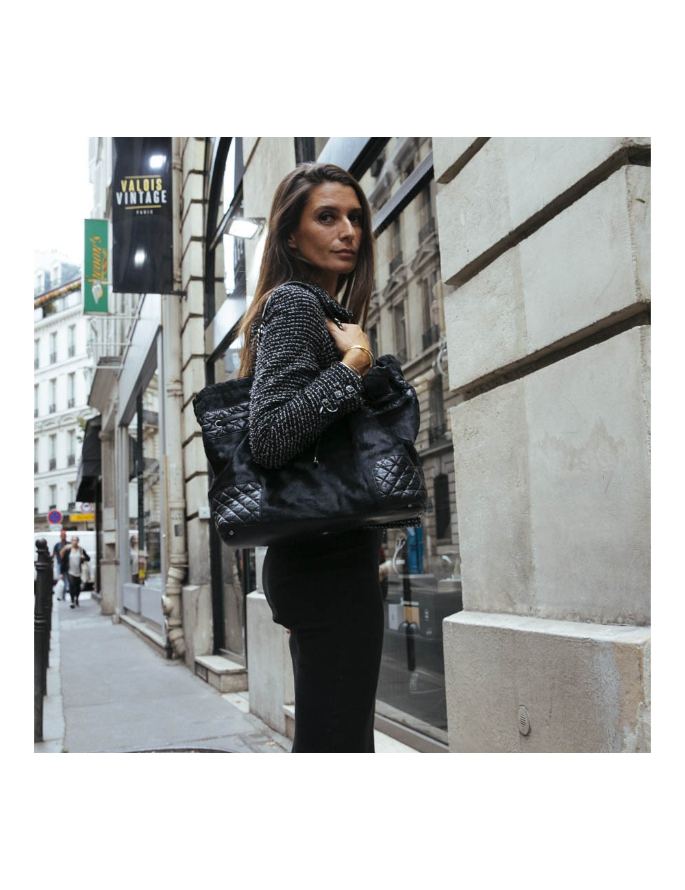 Sac poulain noir CHANEL