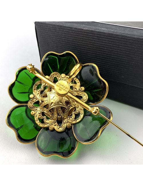 Broche camélia MARGUERITE de VALOIS