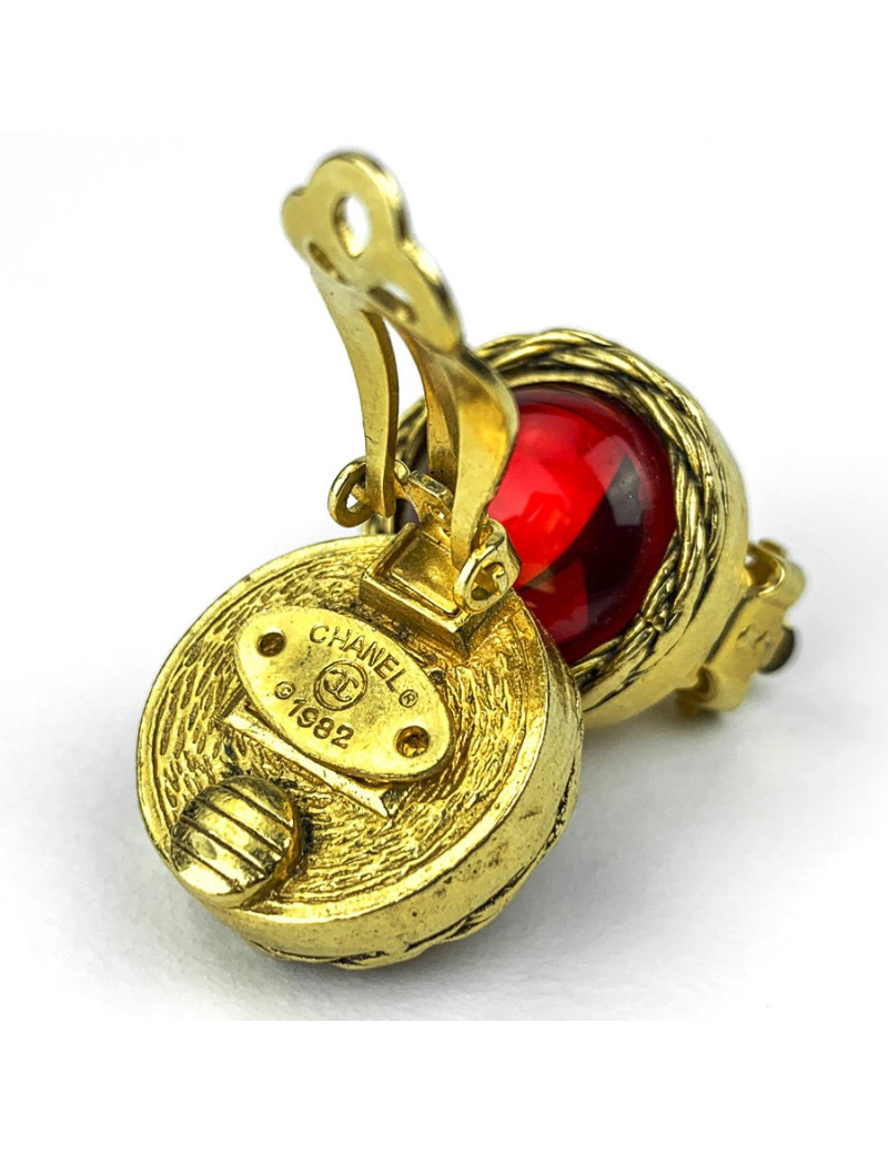 Clips CHANEL rouge vintage rondes vintage or et pate de verre