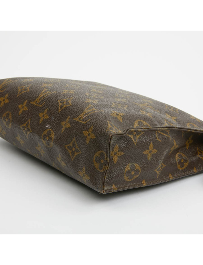 Trousse de toilette LOUIS VUITTON 