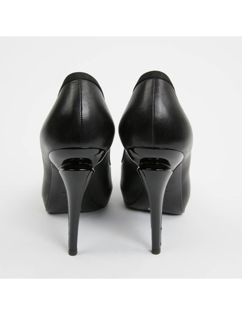 Escarpins CHANEL noir T39.5 bout ouvert