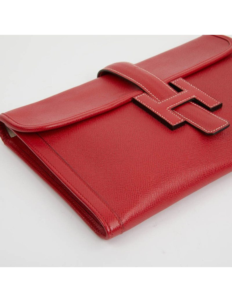 Hermes Jige pouch in red grained leather