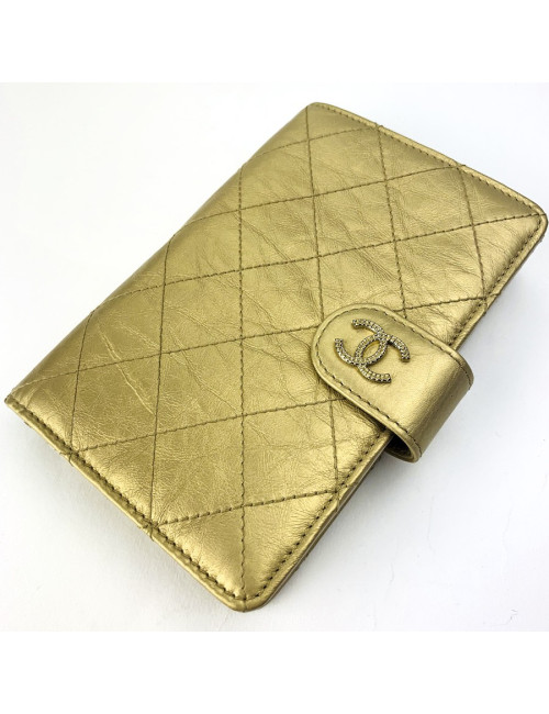 Portefeuille Chanel doré