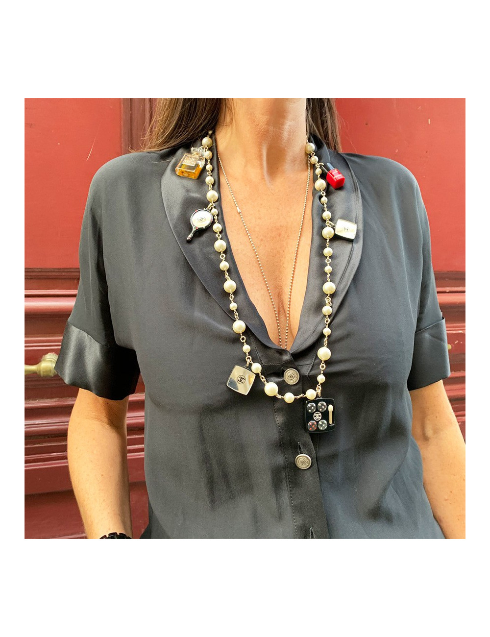 Sautoir CHANEL charms iconiques