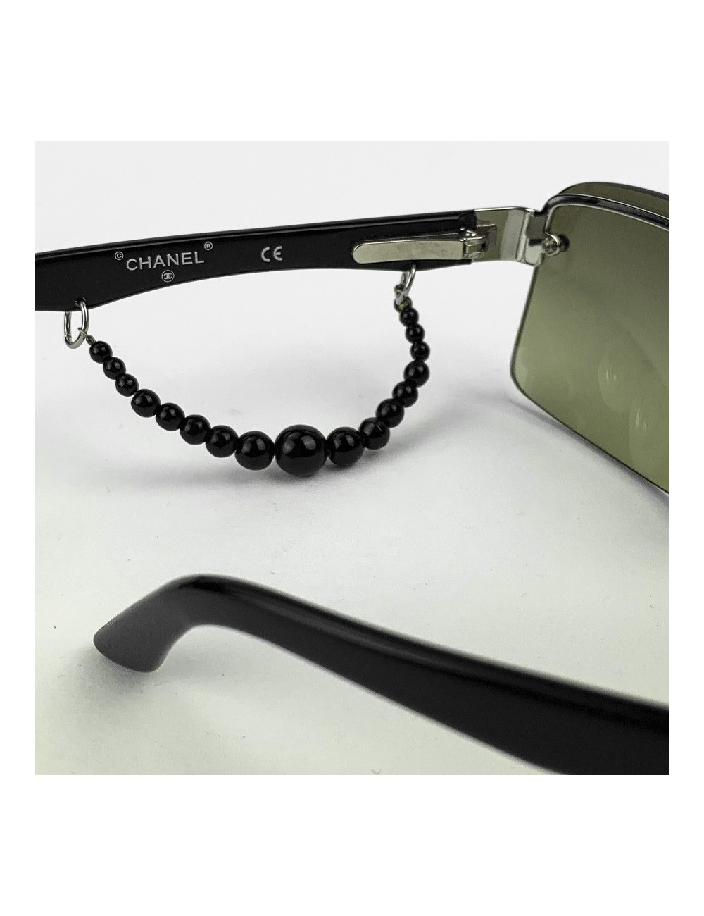 Lunette de soleil CHANEL