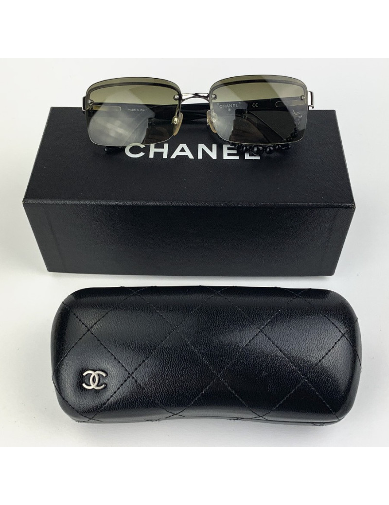 Lunette de soleil CHANEL