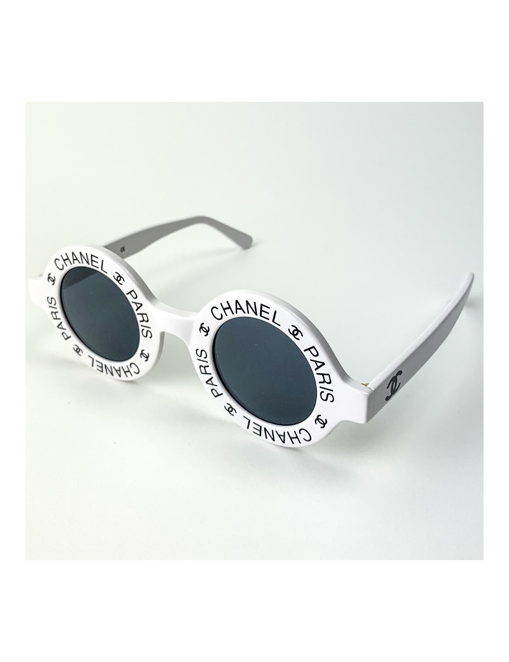 Lunettes de soleil CHANEL "C H A N E L. P A R I S CC "