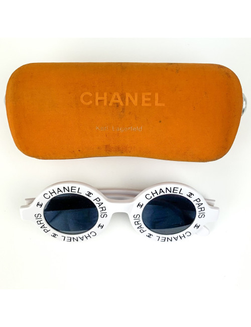 Lunettes de soleil CHANEL "C H A N E L. P A R I S CC "