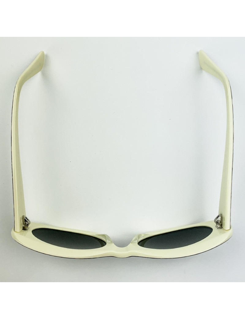 Lunettes de soleil ovale vintage CHANEL 