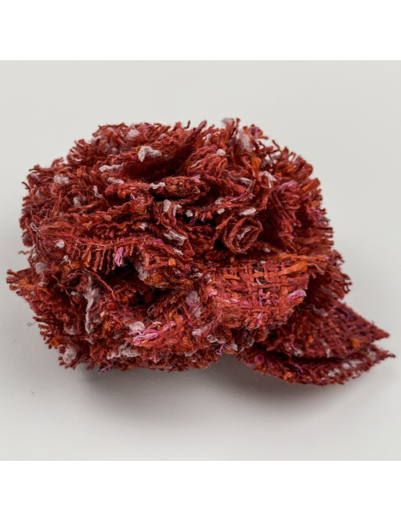 Broche camélia CHANEL