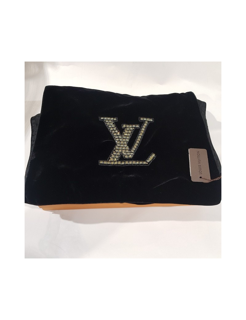 Chale LOUIS VUITTON L V STRASS