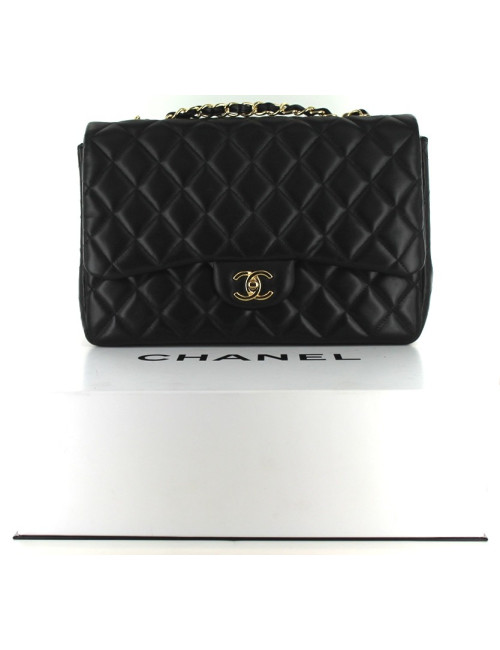 Sac CHANEL jumbo en cuir d'agneau noir et chaîne dorée