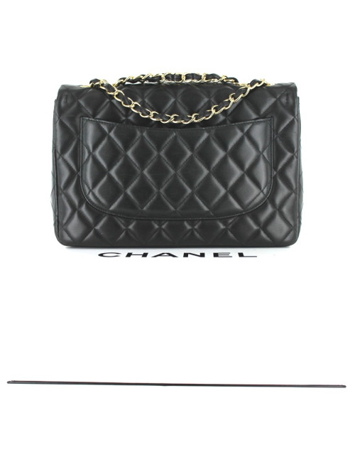 Sac CHANEL jumbo en cuir d'agneau noir et chaîne dorée
