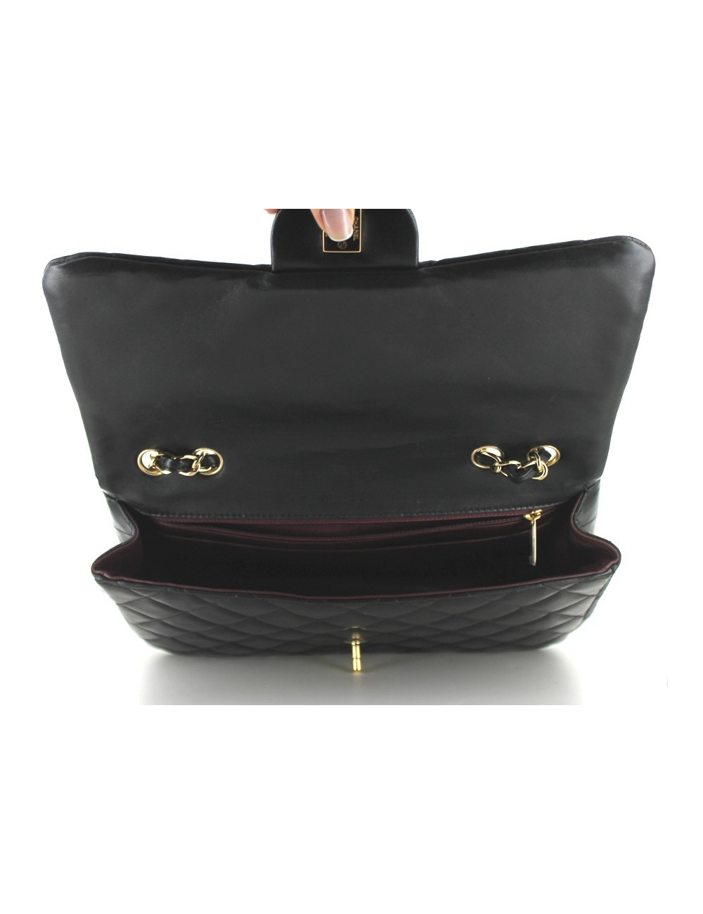 Sac CHANEL jumbo en cuir d'agneau noir et chaîne dorée