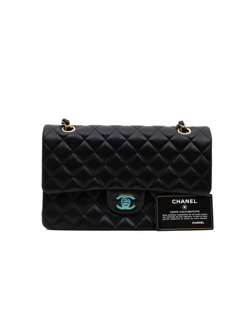 Sac classique CHANEL agneau noir