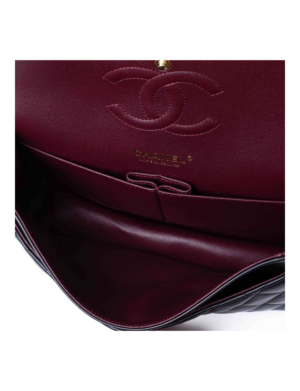 Sac classique CHANEL agneau noir