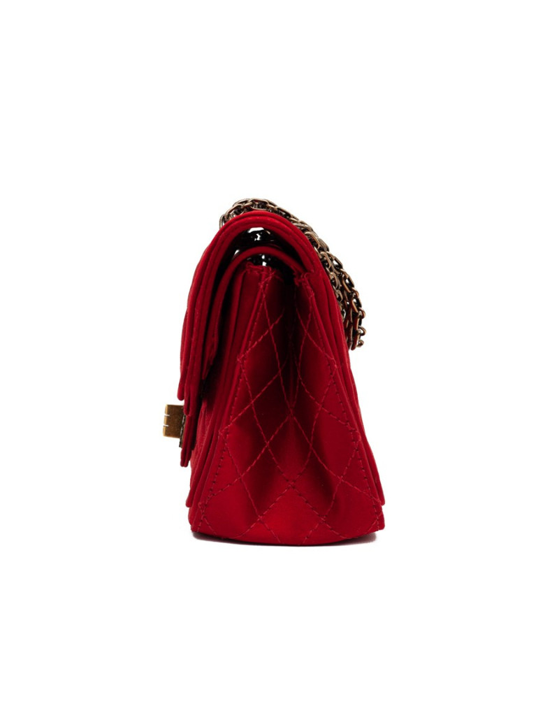 Sac CHANEL "Paris-Shanghai" satin duchesse rouge