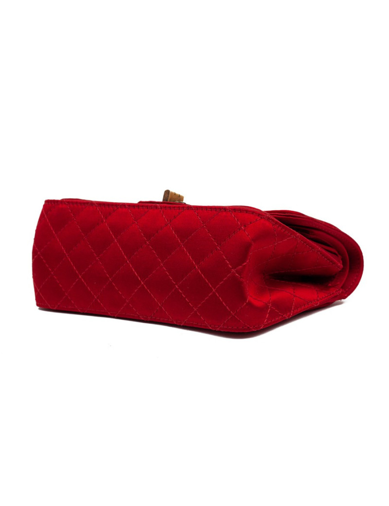 Sac CHANEL "Paris-Shanghai" satin duchesse rouge