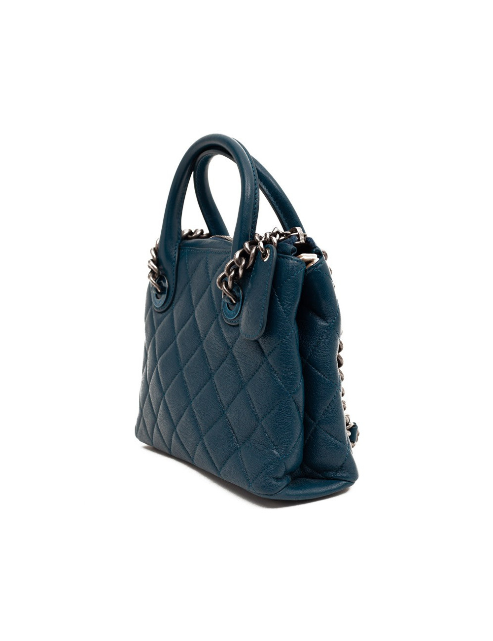 CHANEL bleu sac en cuir grainé