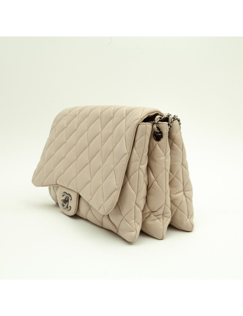 CHANEL jumbo souple 