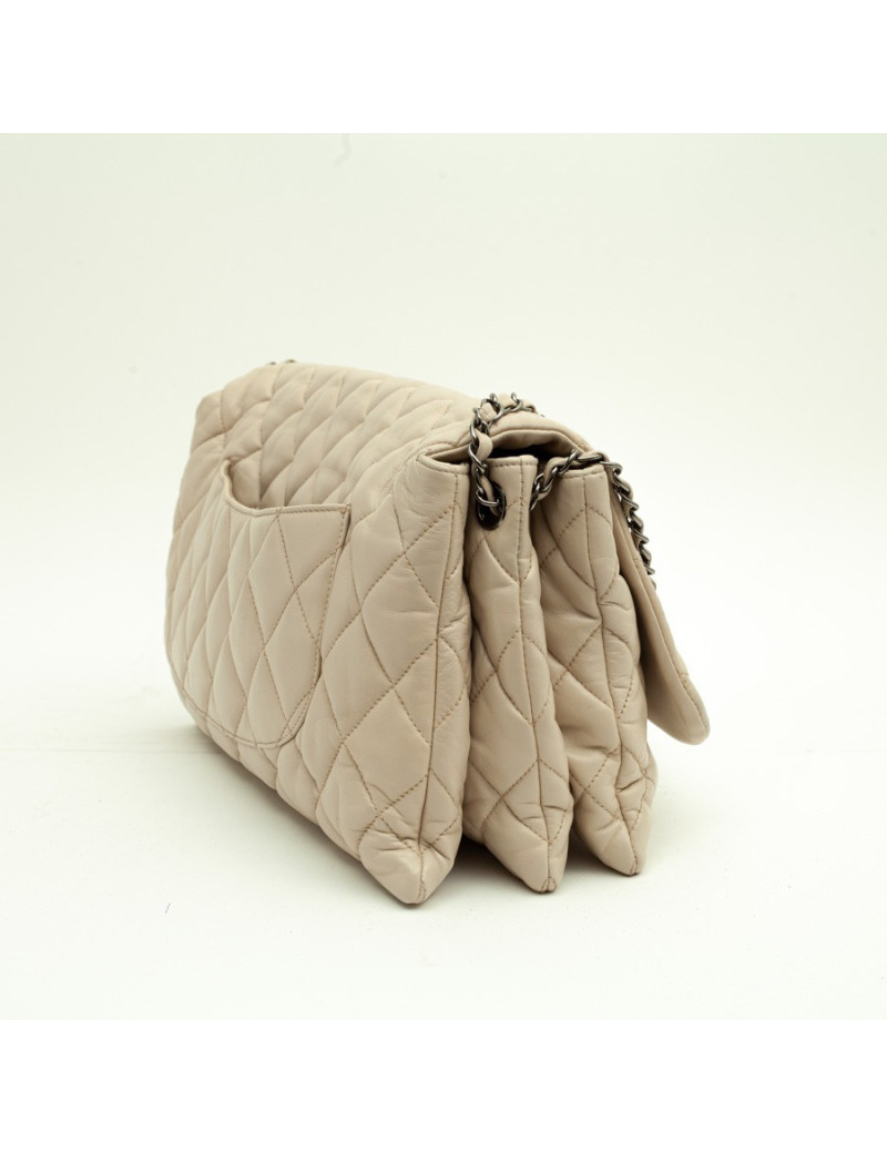 CHANEL jumbo souple 